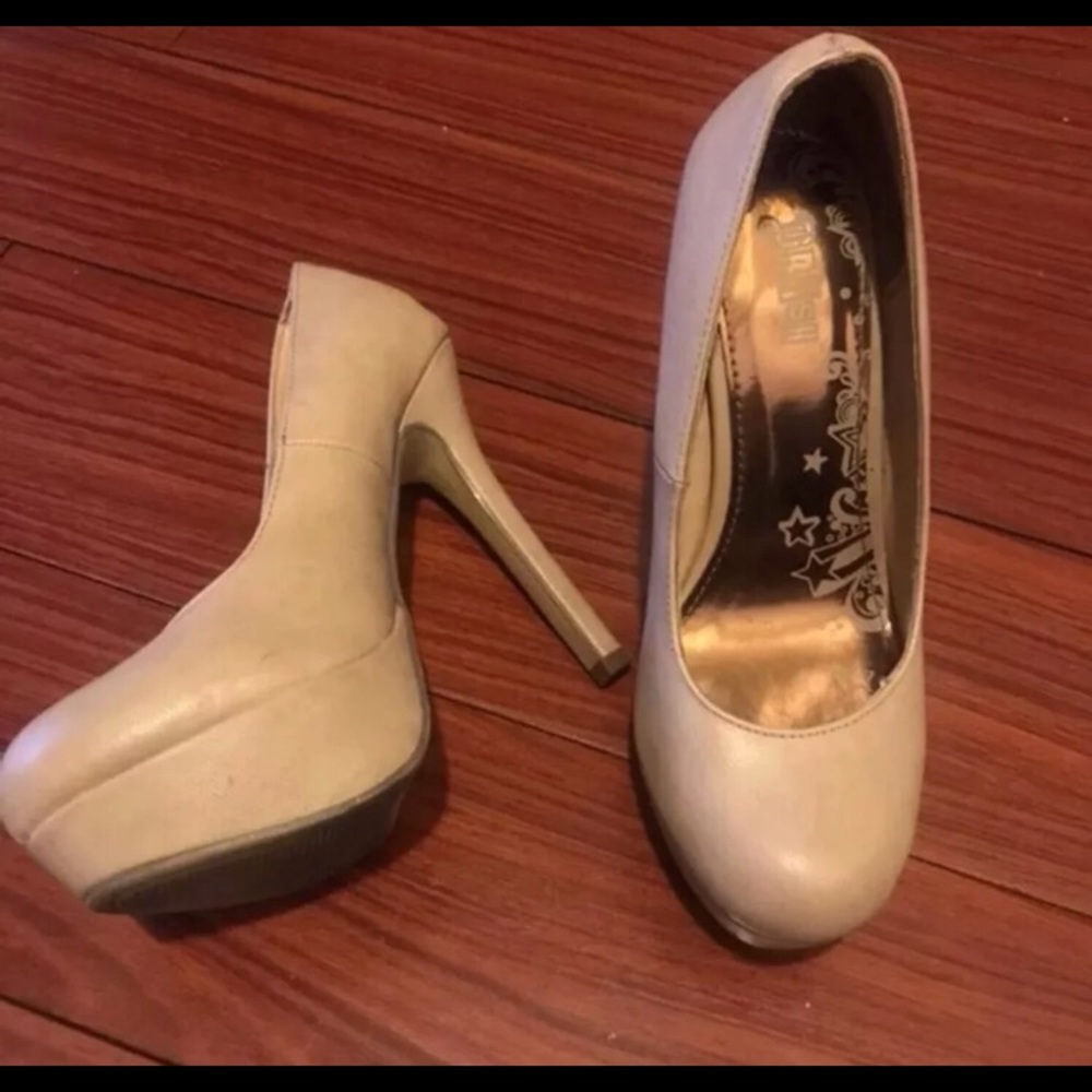 Platform Beige Heels Size 6